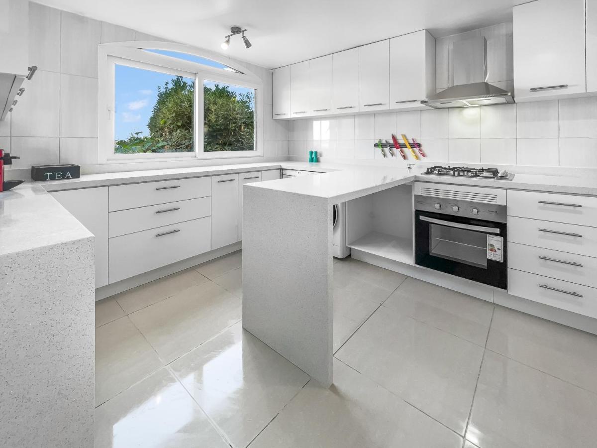 Primera Linea Primer Piso Al Lado De La Playa! 5 Pax Apartamento Puerto Velero