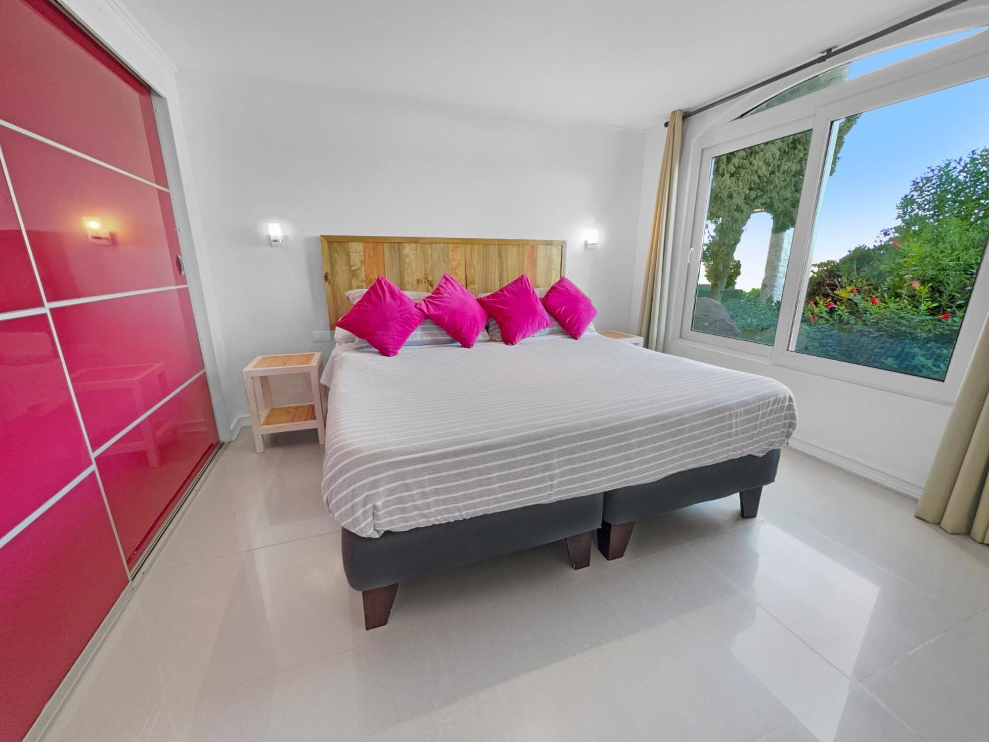 Primera Linea Primer Piso Al Lado De La Playa! 5 Pax Apartamento Puerto Velero
