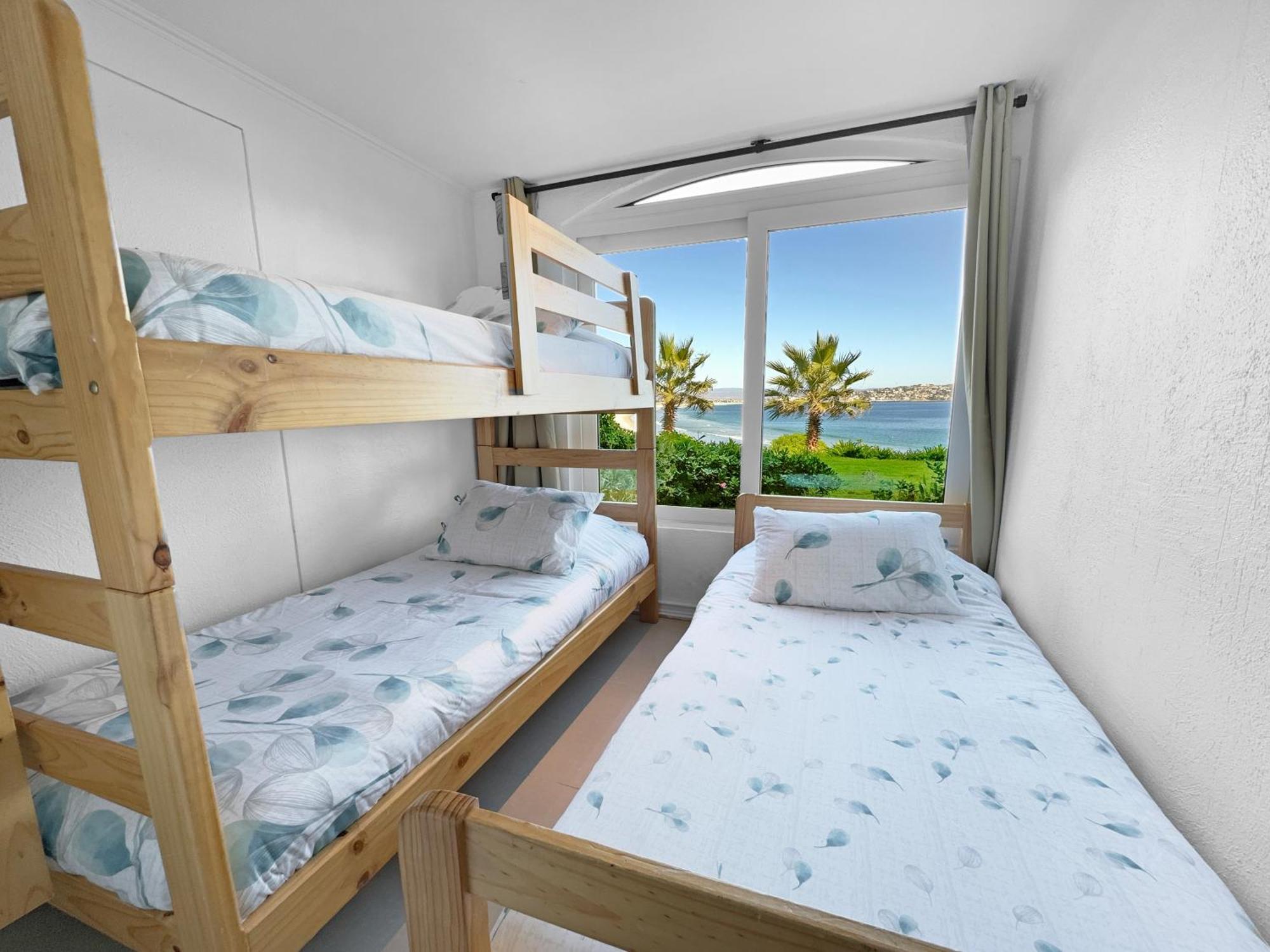 Primera Linea Primer Piso Al Lado De La Playa! 5 Pax Apartamento Puerto Velero